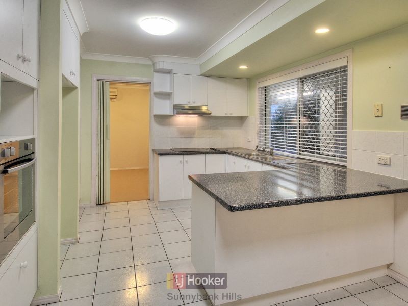 7 Carpentaria Place, Runcorn QLD 4113