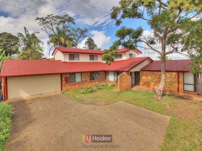 8 Monsour Street, Calamvale QLD 4116