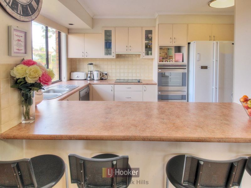 8 Monsour Street, Calamvale QLD 4116
