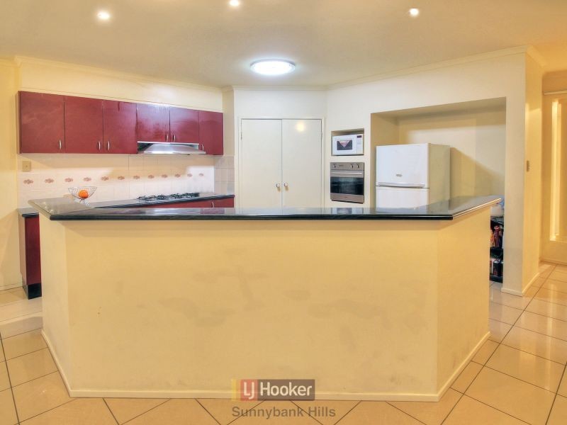 128 Bordeaux Street, Eight Mile Plains QLD 4113