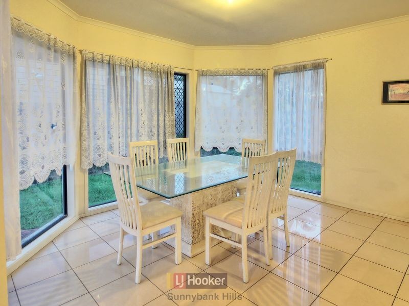 128 Bordeaux Street, Eight Mile Plains QLD 4113