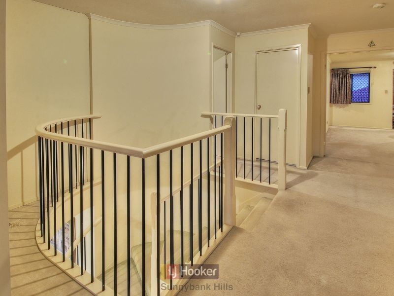 128 Bordeaux Street, Eight Mile Plains QLD 4113