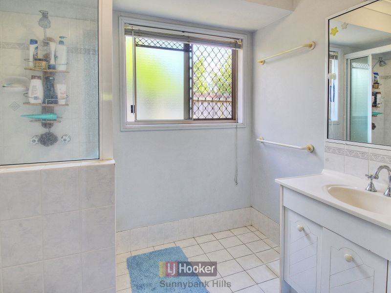 133 Kameruka Street, Calamvale QLD 4116