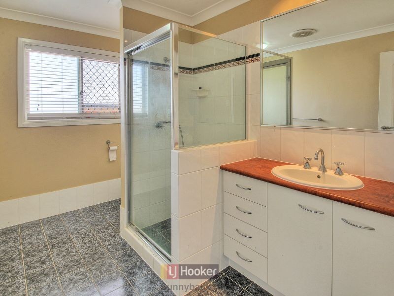 28 Vaucluse Place, Parkinson QLD 4115