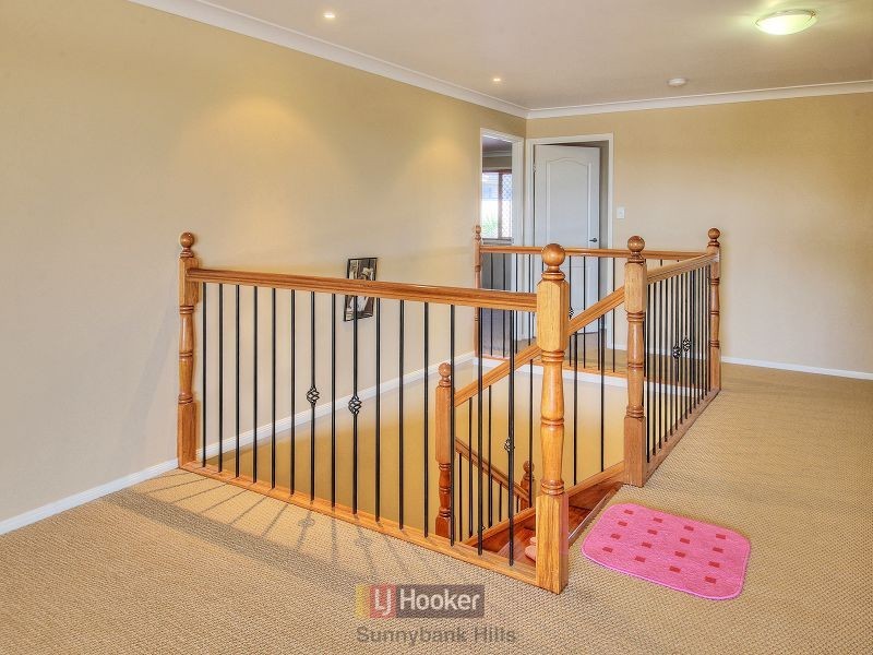 28 Vaucluse Place, Parkinson QLD 4115