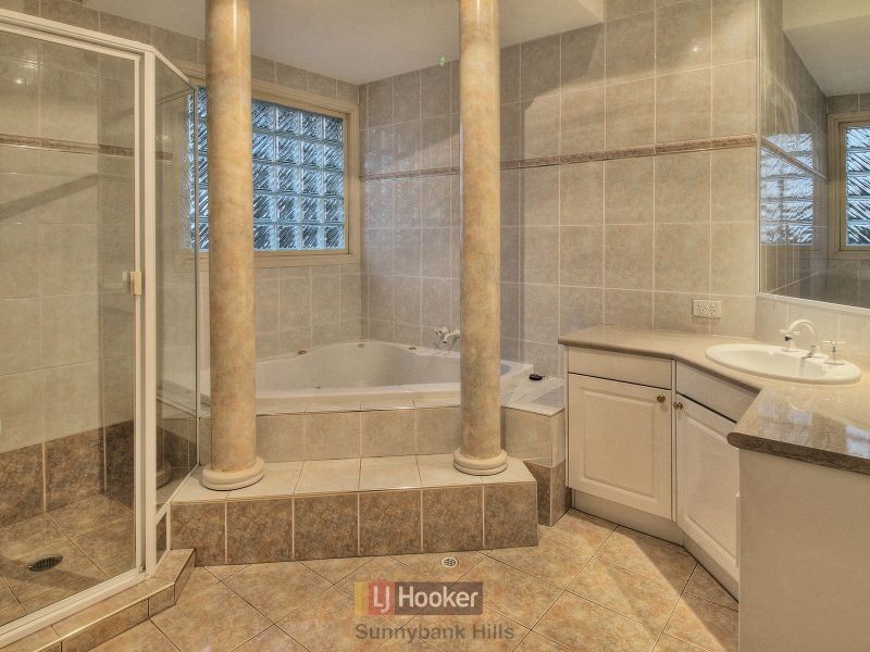 16 Shelley Street, Sunnybank QLD 4109