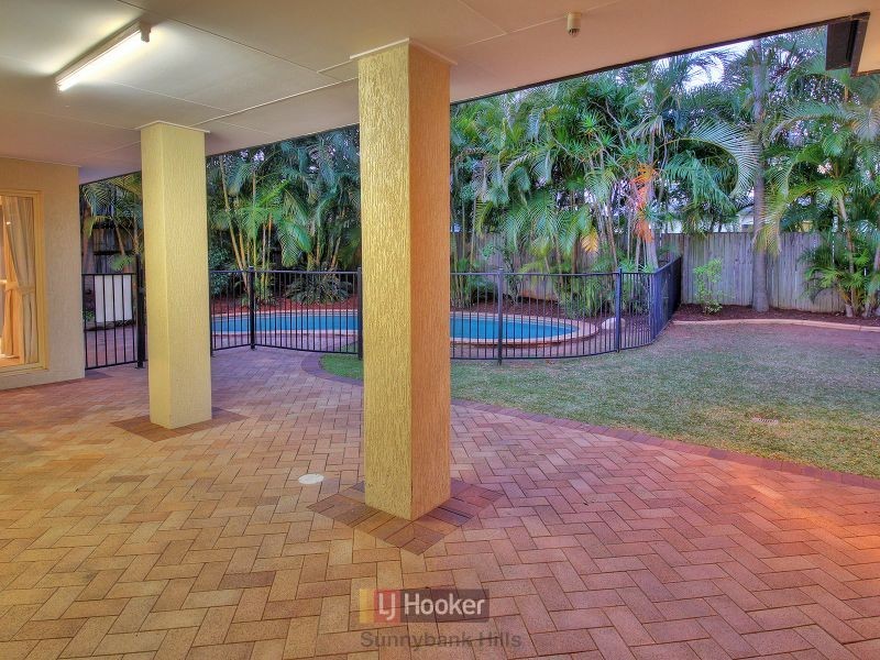 16 Shelley Street, Sunnybank QLD 4109