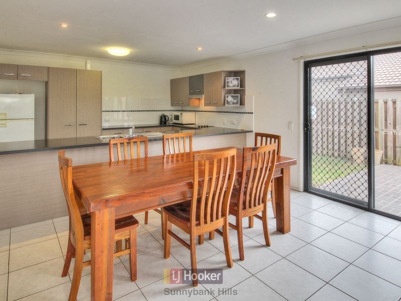 58 Kakadu Street, Parkinson QLD 4115