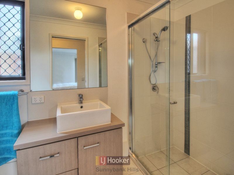 58 Kakadu Street, Parkinson QLD 4115