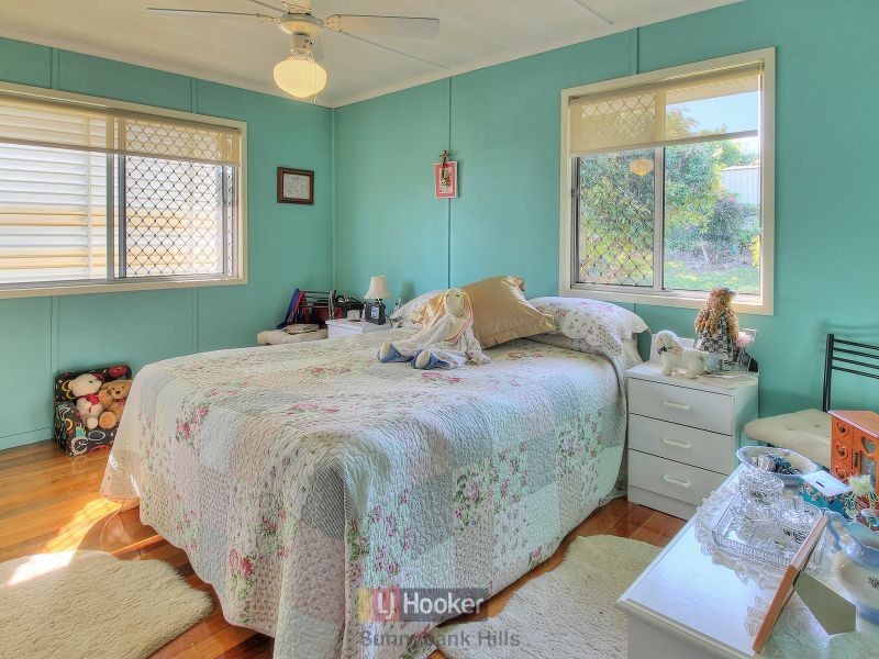 22 Henty Street, Woodridge QLD 4114