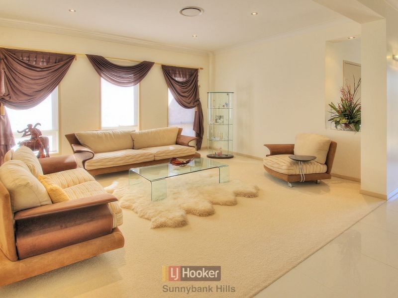 35 Rutherglen Crescent, Calamvale QLD 4116