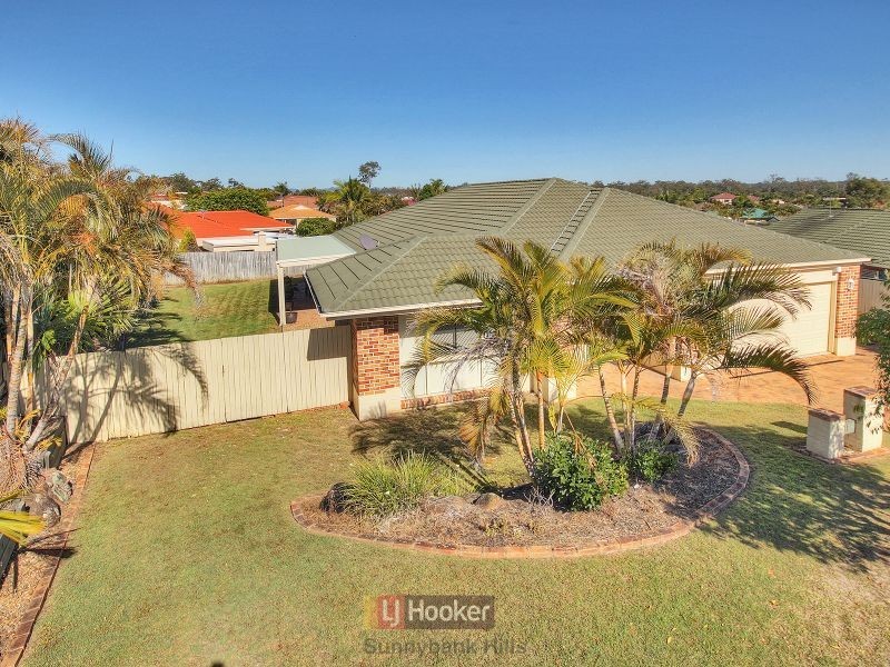 11 Strathaird Place, Parkinson QLD 4115