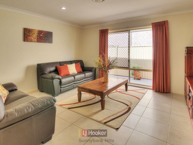 19 Samuel Street, Calamvale QLD 4116
