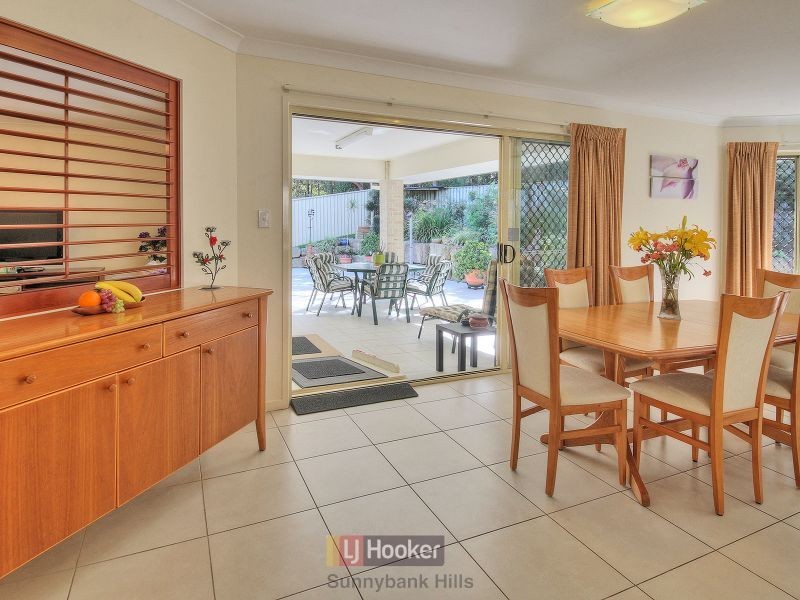 19 Samuel Street, Calamvale QLD 4116