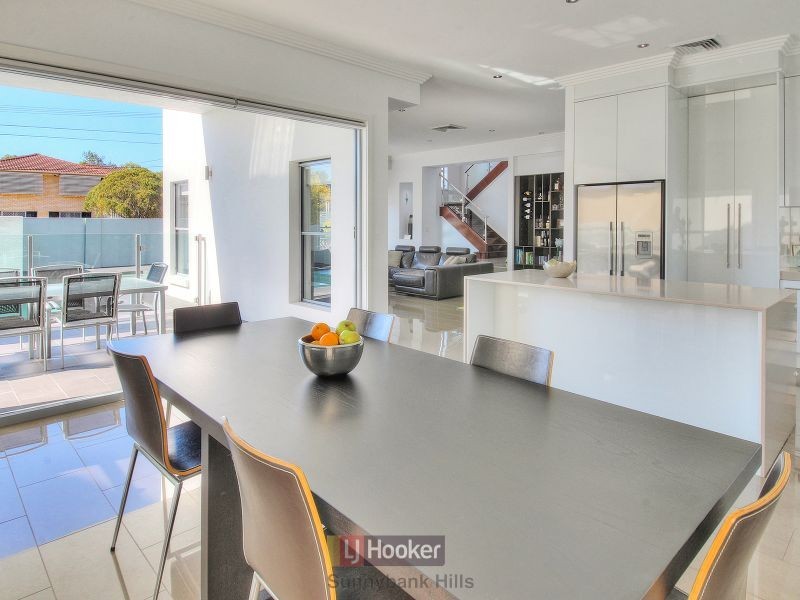 30 Norinda Street, Sunnybank QLD 4109