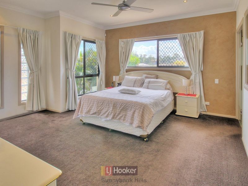 8 May Street, Parkinson QLD 4115