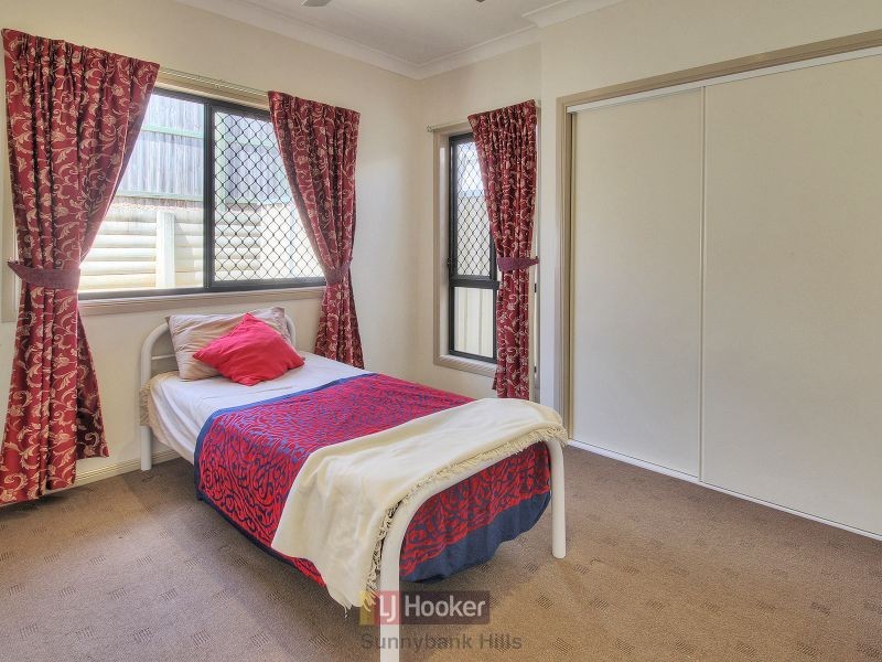 8 May Street, Parkinson QLD 4115