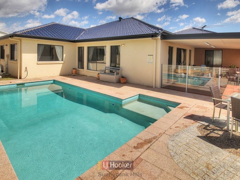 8 May Street, Parkinson QLD 4115