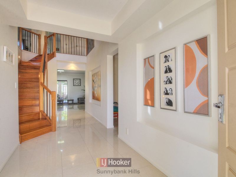 14 Azzure Street, Eight Mile Plains QLD 4113