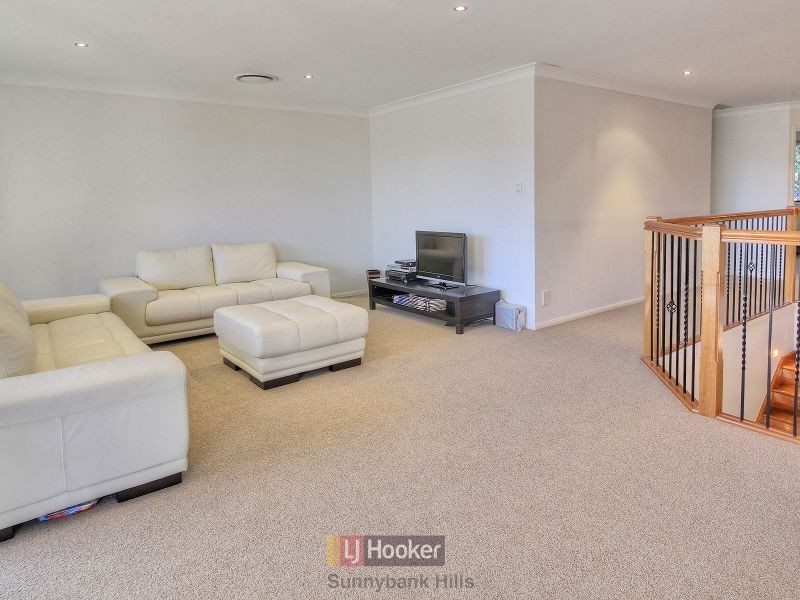 14 Azzure Street, Eight Mile Plains QLD 4113