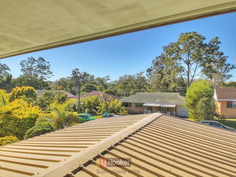 8 Peringa Street, Coopers Plains QLD 4108