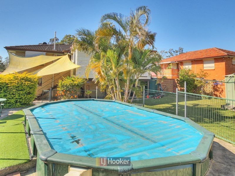 8 Peringa Street, Coopers Plains QLD 4108