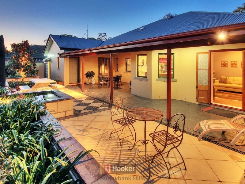 50 Billabong Place, Parkinson QLD 4115
