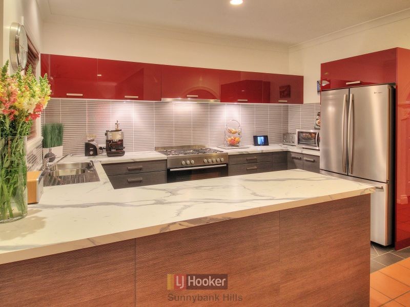 50 Billabong Place, Parkinson QLD 4115