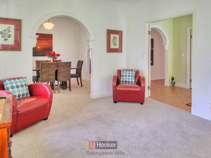 50 Billabong Place, Parkinson QLD 4115