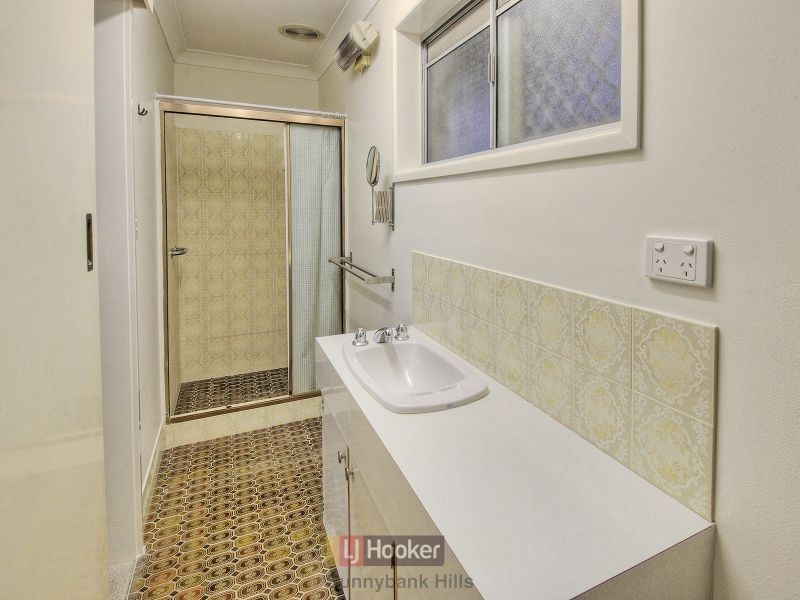 23 Pompadour Street, Sunnybank Hills QLD 4109