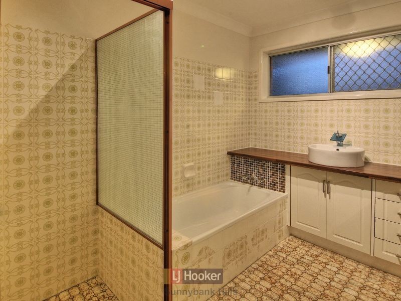 23 Pompadour Street, Sunnybank Hills QLD 4109