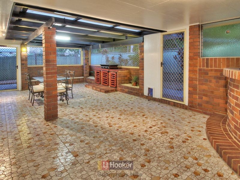 23 Pompadour Street, Sunnybank Hills QLD 4109