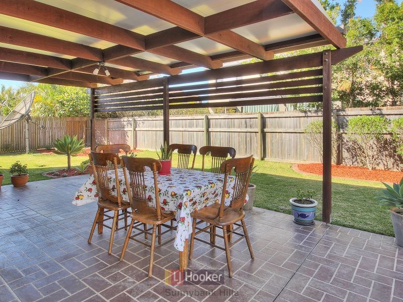 42 Hillardt Street, Robertson QLD 4109