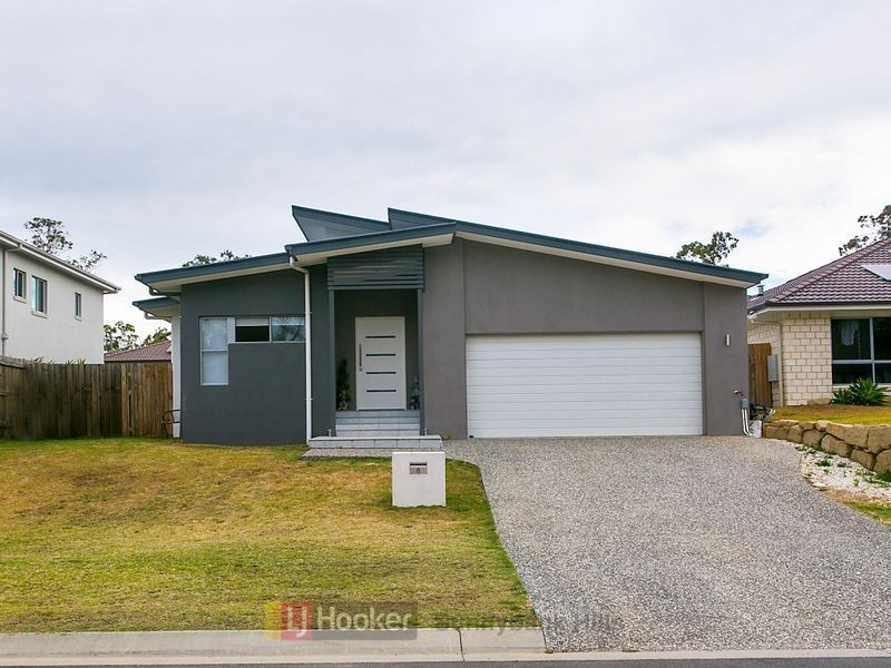8 Aster Place, Calamvale QLD 4116