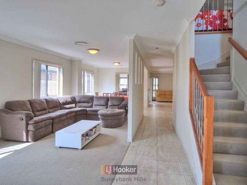 7 Lillydale Place, Calamvale QLD 4116