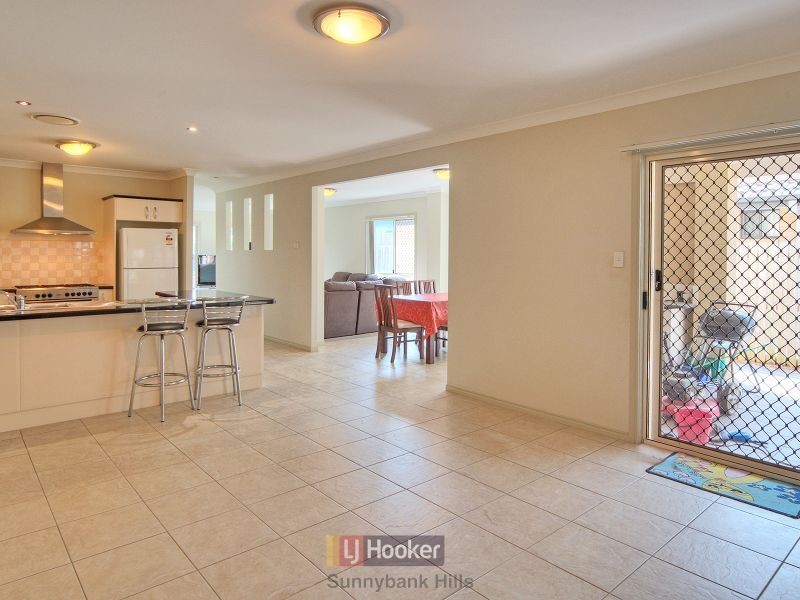 7 Lillydale Place, Calamvale QLD 4116
