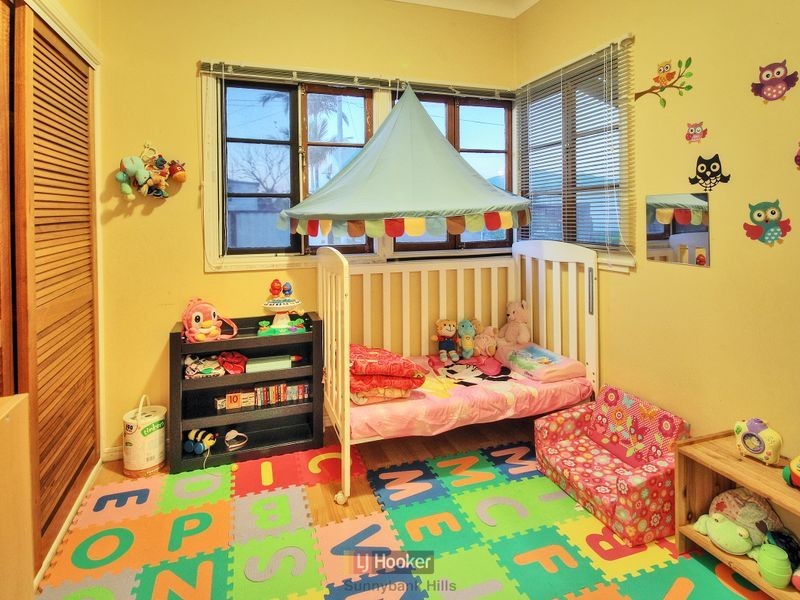 55 Lindwall Street, Upper Mount Gravatt QLD 4122