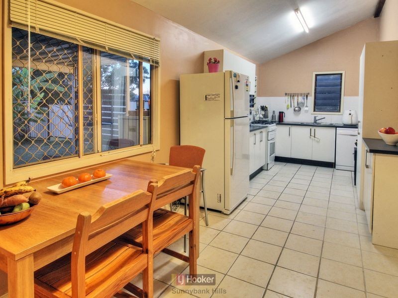 55 Lindwall Street, Upper Mount Gravatt QLD 4122