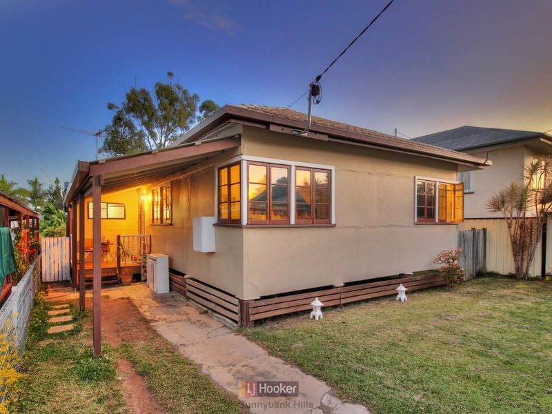 55 Lindwall Street, Upper Mount Gravatt QLD 4122