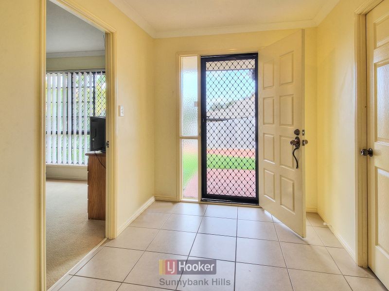 46 Freycinet Place, Calamvale QLD 4116