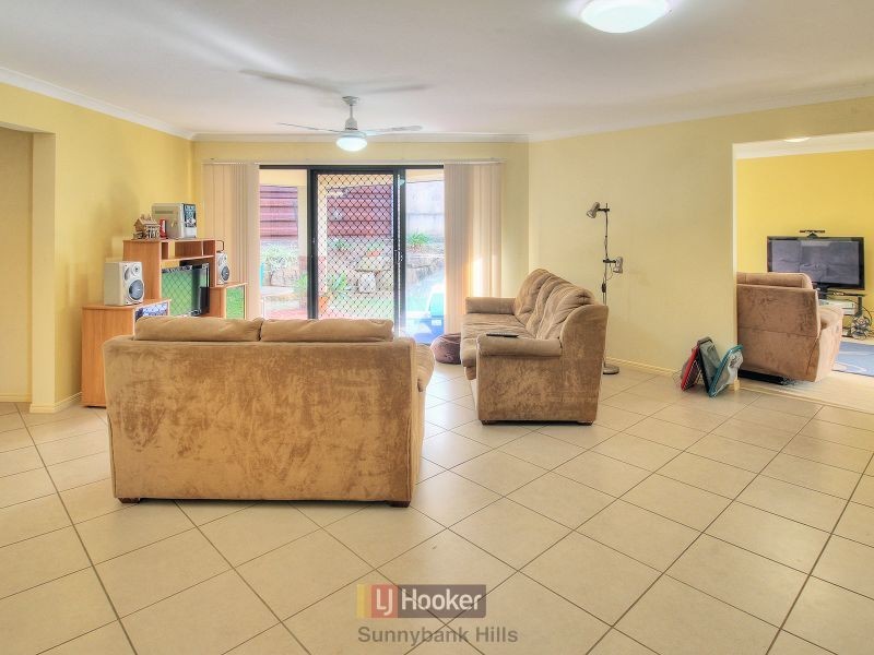 46 Freycinet Place, Calamvale QLD 4116