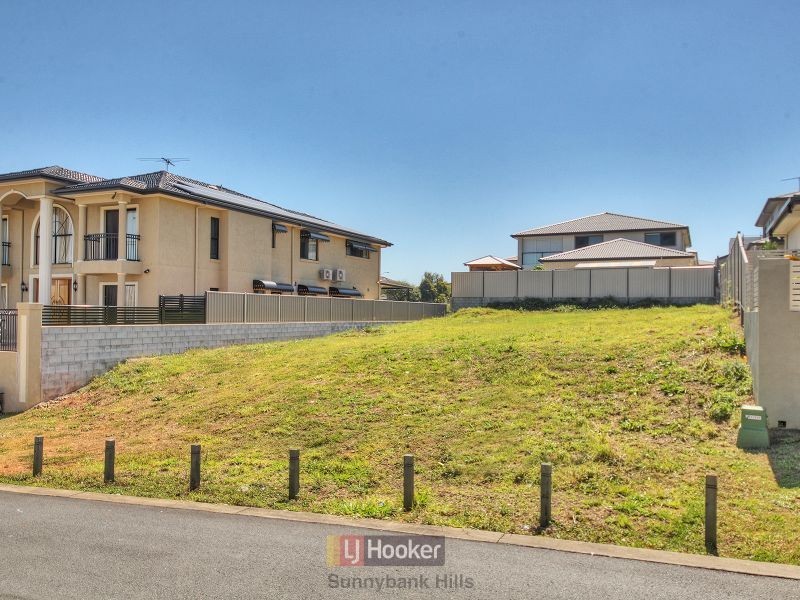 6 Golden Place, Robertson QLD 4109