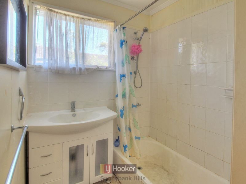 17 Kelceda Street, Sunnybank Hills QLD 4109