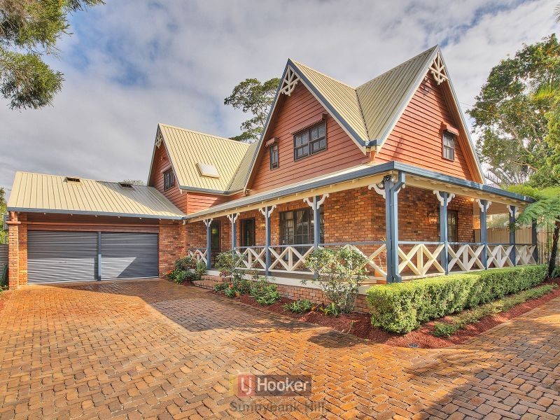 17 Belfairs Street, Robertson QLD 4109