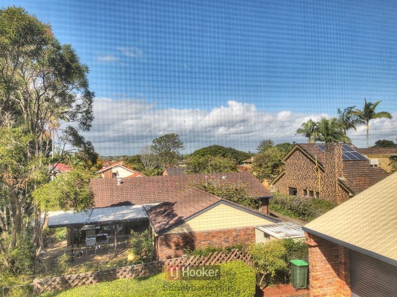 17 Belfairs Street, Robertson QLD 4109