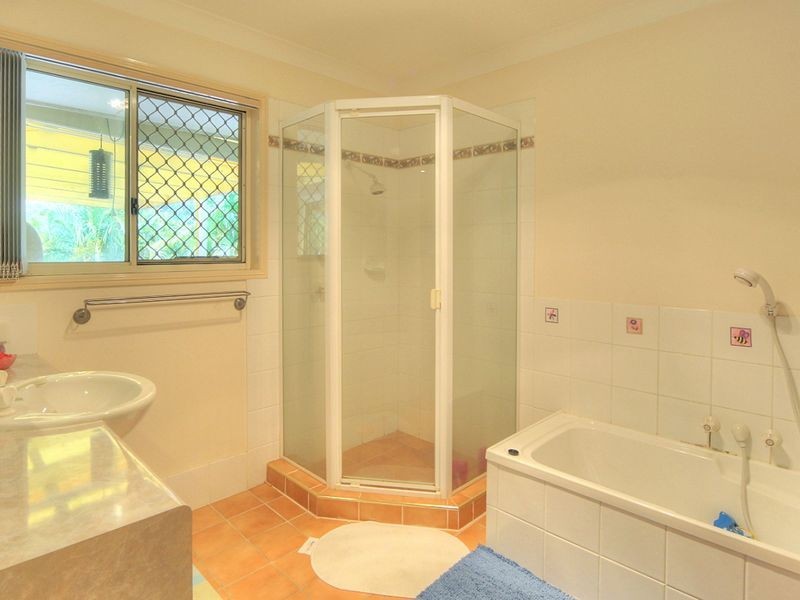 70 Lancaster Circuit, Stretton QLD 4116