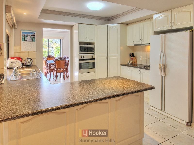 35 Bronte Place, Parkinson QLD 4115