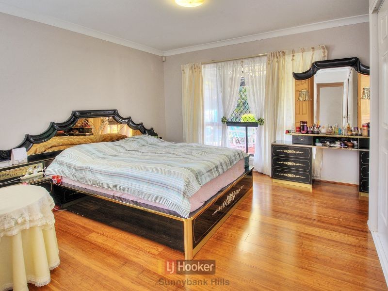 35 Bronte Place, Parkinson QLD 4115