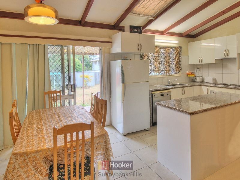 31 Camaro Street, Runcorn QLD 4113