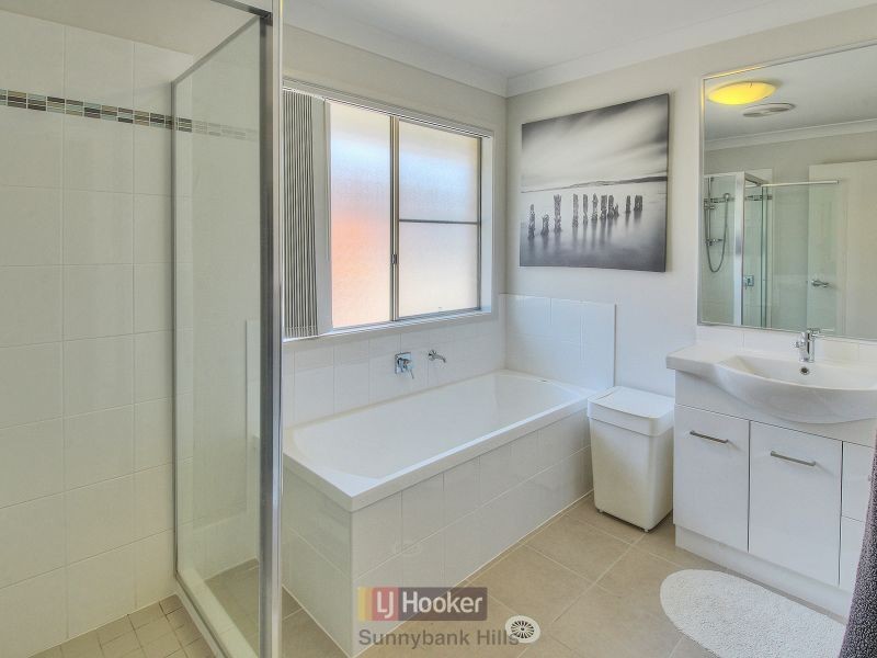 105 Kameruka Street, Calamvale QLD 4116